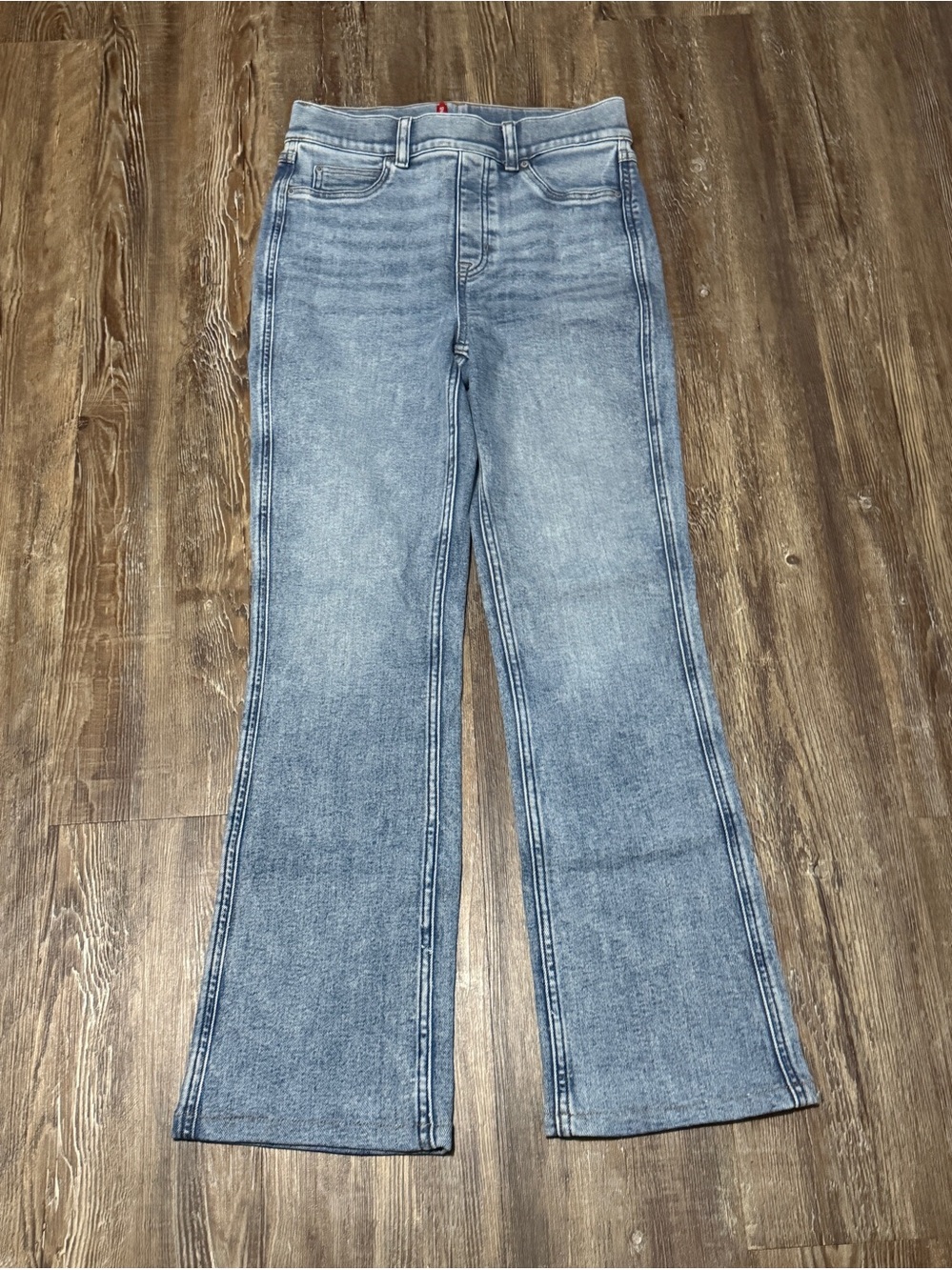 Spanx Kick Flare Jeans Women's Small High Rise Pull On in Indigo Sky Wash Denim